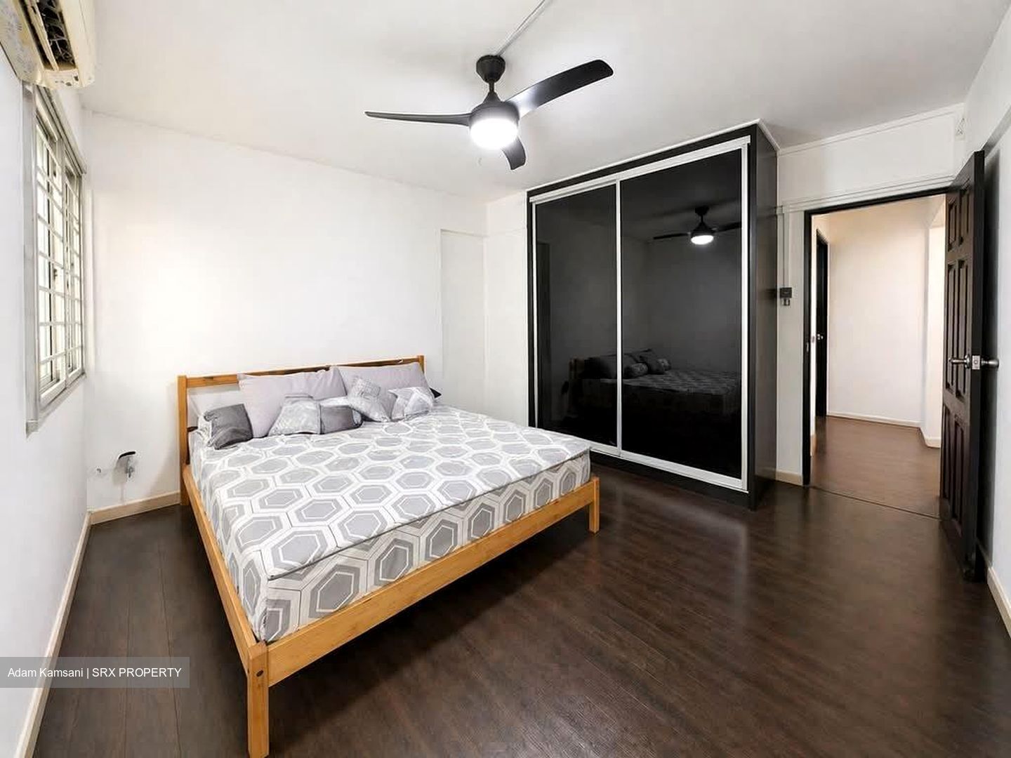 Blk 405 Hong Kah Court (Jurong West), HDB Executive #560829581